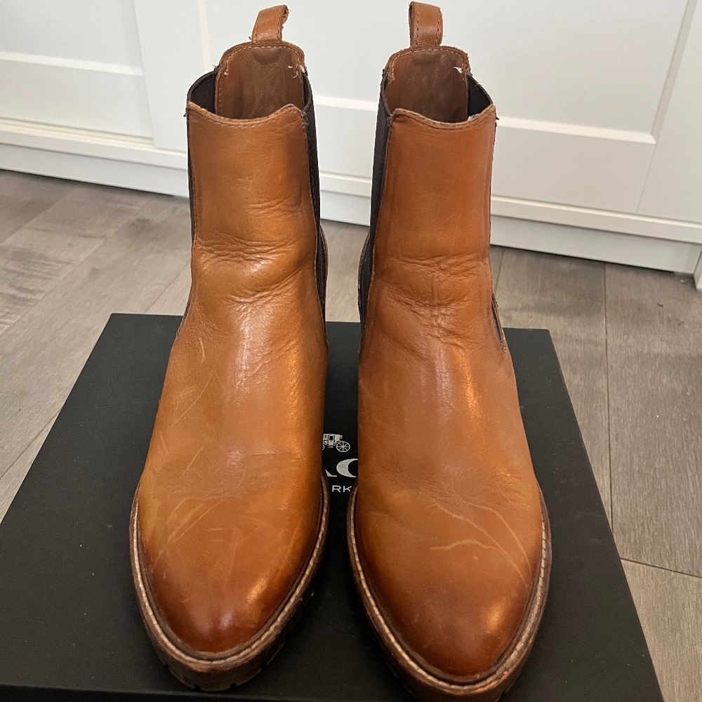 Thursday Brown Booties